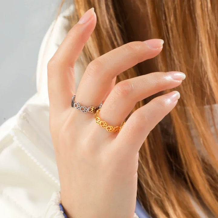 Bague Ajustable en Empreinte de Patte – En Acier Inoxydable