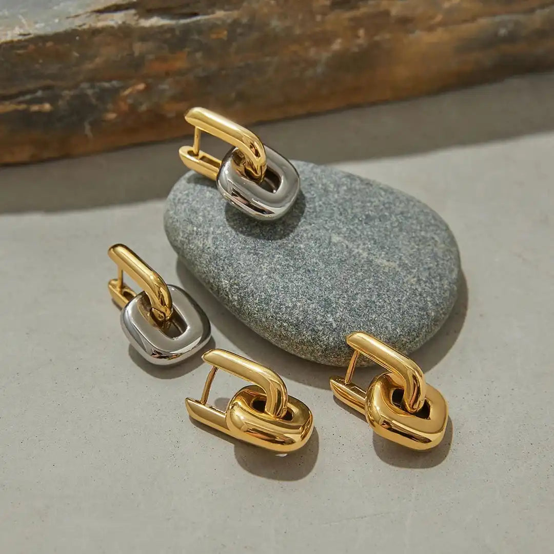 Minimalist Oval Two-Tone Gold Earrings