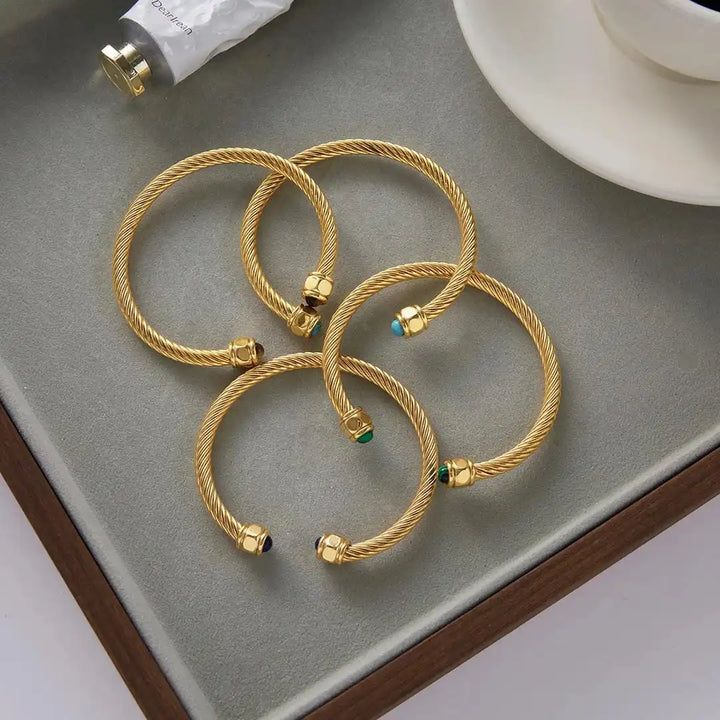Bracelet vintage en pierre ajustable doré