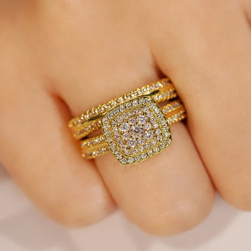 Bague Éblouissante en Zirconia Incrusté
