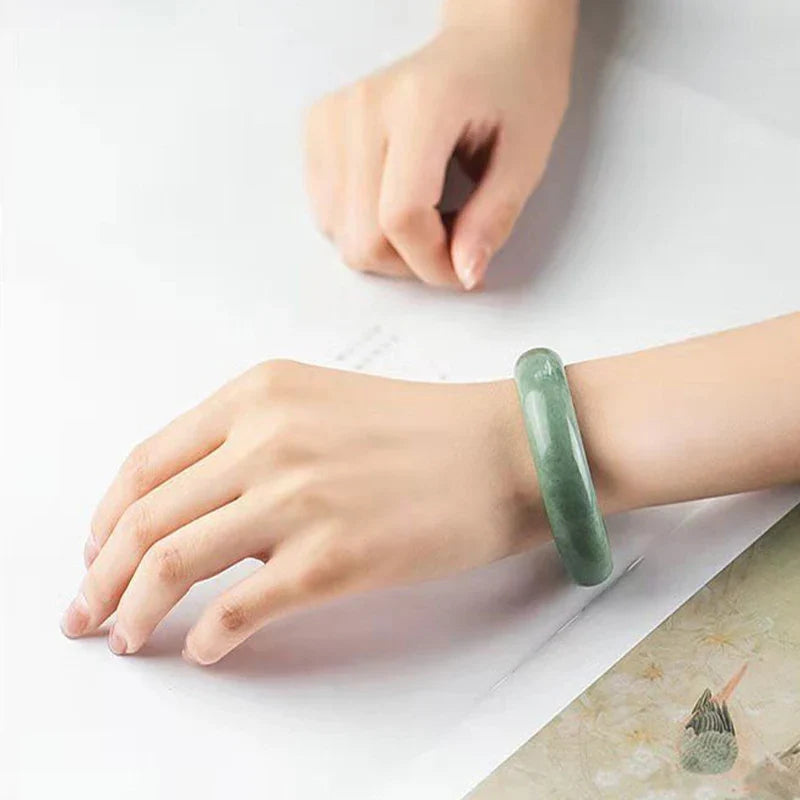 Bracelet en jade cyan de qualité supérieure