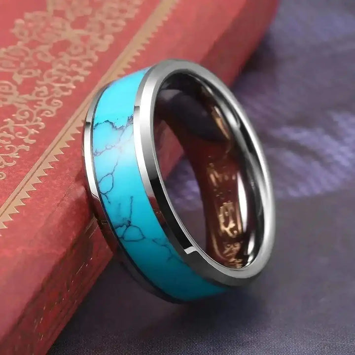 Bague en argent ornée de turquoise