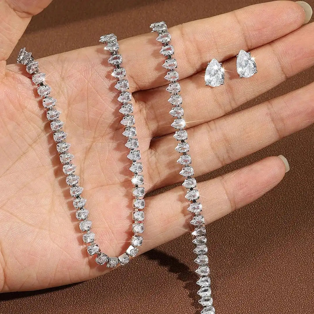 Superbe ensemble de mariage complet en zircon cubique rond clair