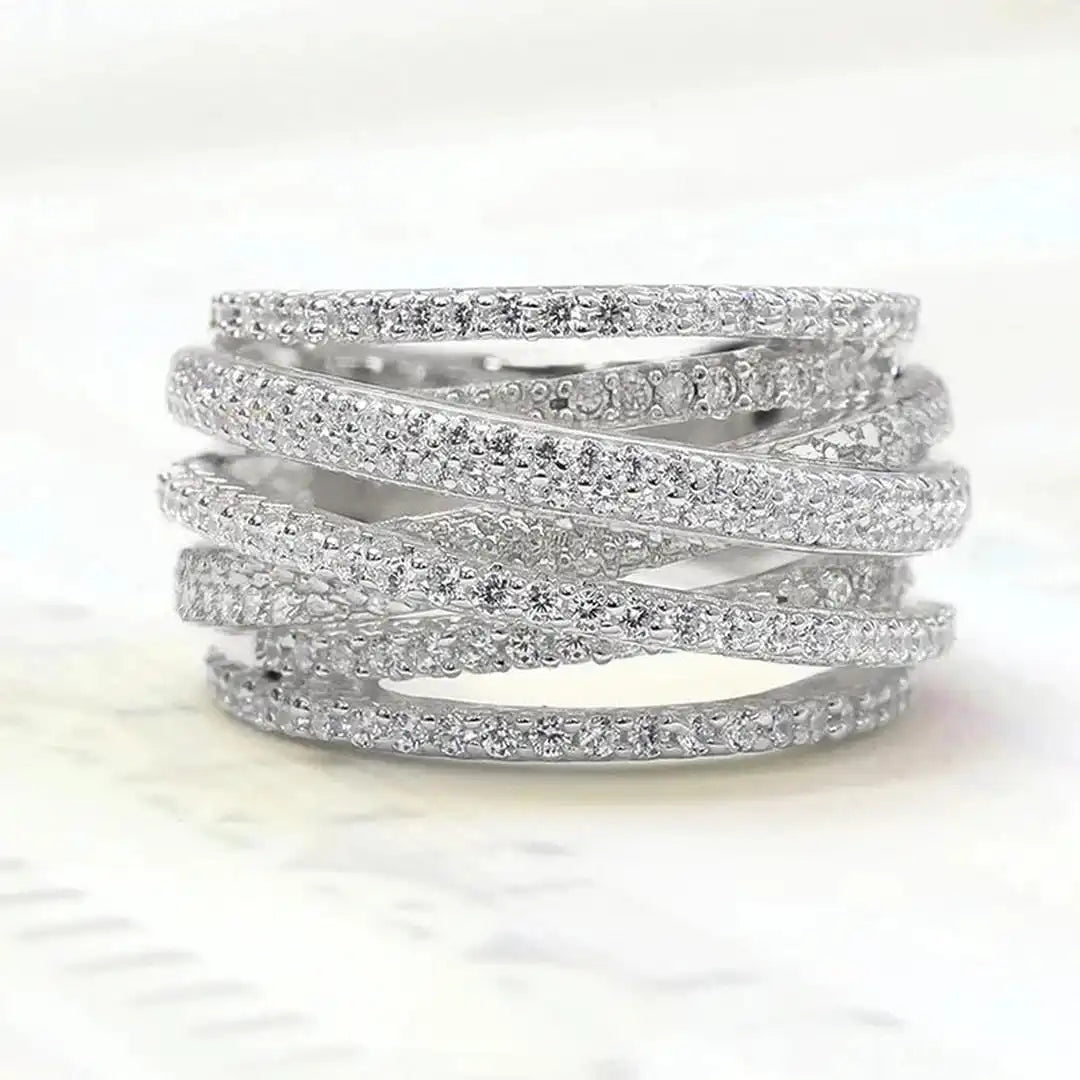 Bague Luxueuse Croisée à Couches Multiples