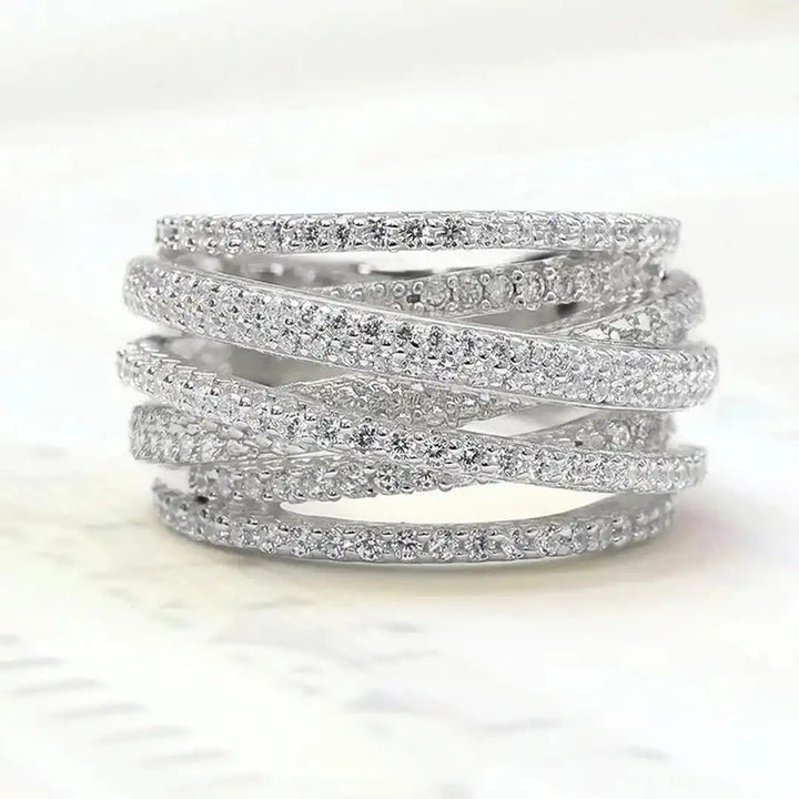 Bague Luxueuse Croisée à Couches Multiples