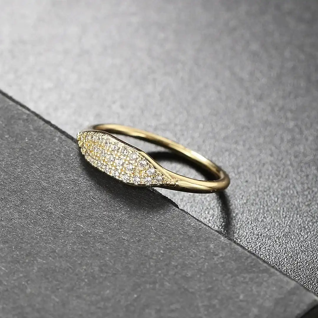 Bague Empilable en Pavé Marquise