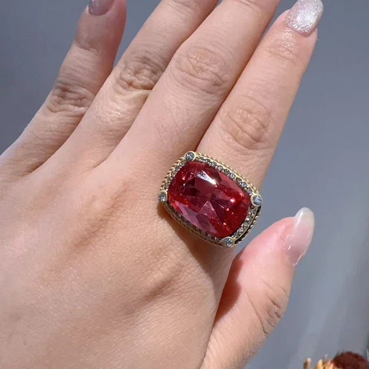 Bague Sophistiquée en Zircon Carré