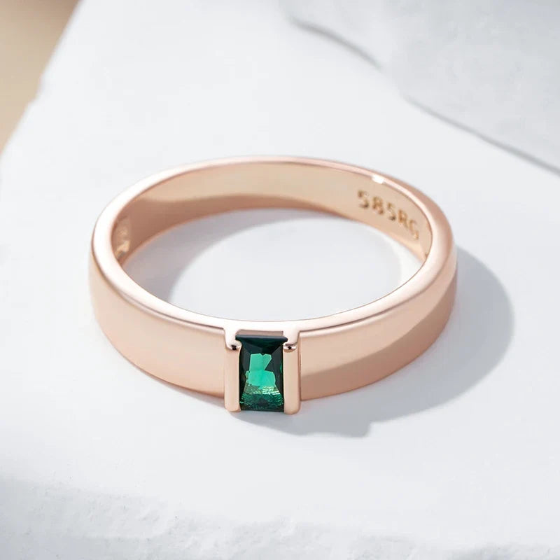 Bague Rectangulaire en Perles de Luxe