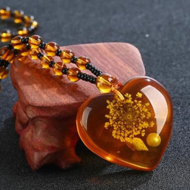 Collier en Ambre Floral Encastré