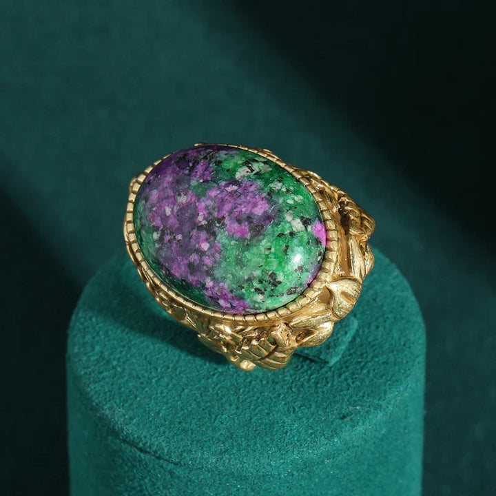 Bague en Or avec Pierre Ovale Éclatante
