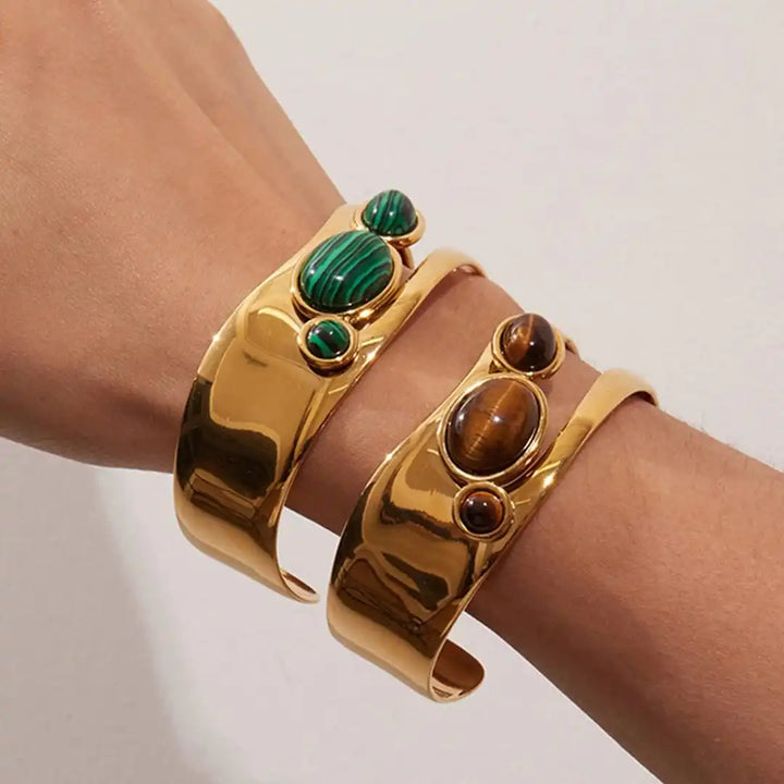 Vintage Tiger Eye Bracelet in Gold