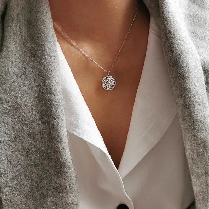Collier Luxueux en Zirconia Tournesol
