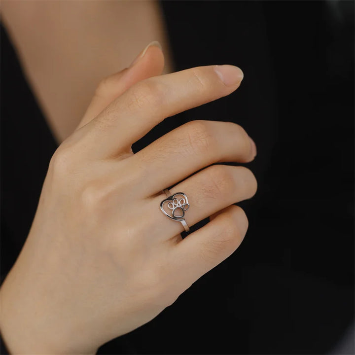 Bague en Acier Inoxydable Plaqué Or en Forme de Patte et de Cœur – Bijoux pour Passionnés d&