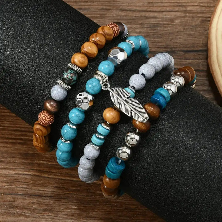 Bracelet en perles de turquoise et plumes bohèmes