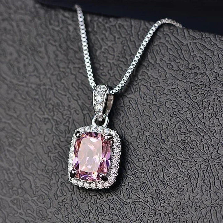 Collier Élégant en Zircon Cubique