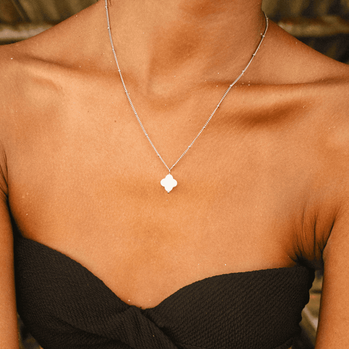 Collier Pendentif Motifs d&