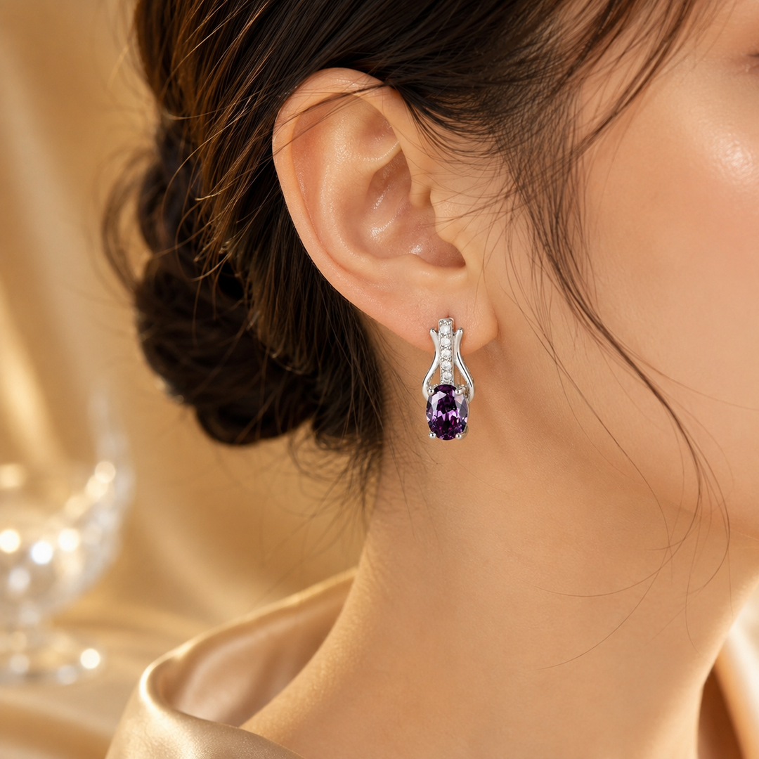 Dangling earrings in silver and amethyst