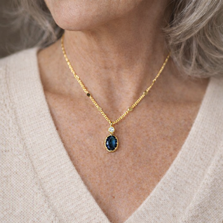 Collier Thessia Lunebray