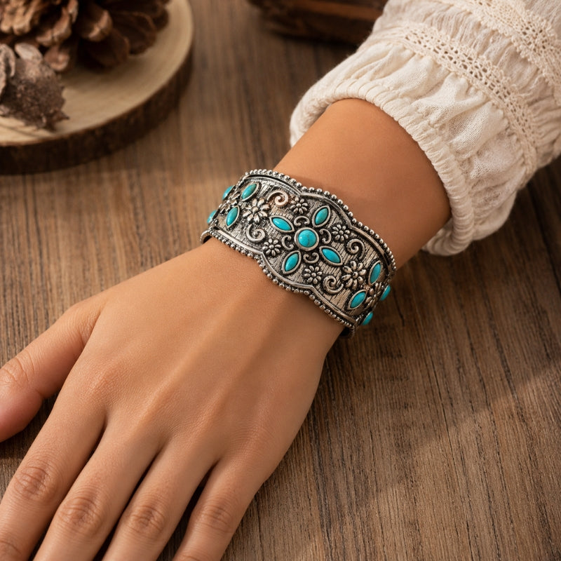 Bracelet Élégant en Turquoise Florale