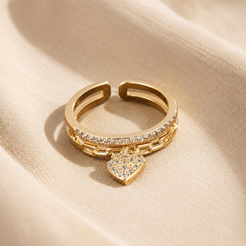 Bague Sophistiquée en Zirconia en Forme de Cœur