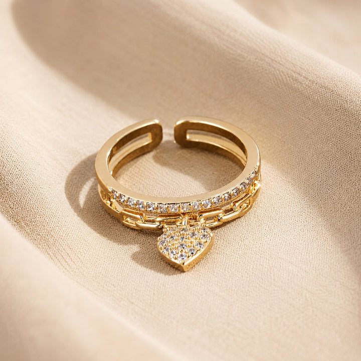 Bague Sophistiquée en Zirconia en Forme de Cœur