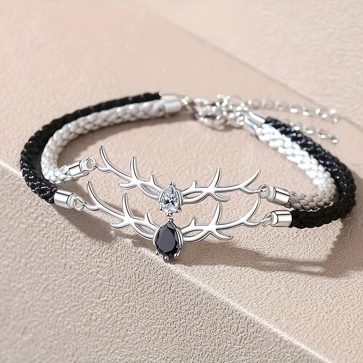 Bracelet en Bois de Cerf en Forme de Cœur avec Zircon