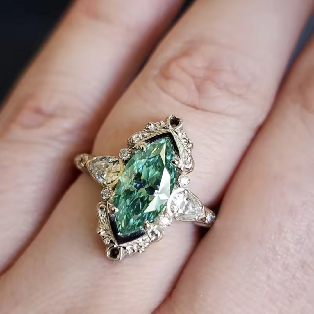 Bague en zirconia Vaelira Thornewyn
