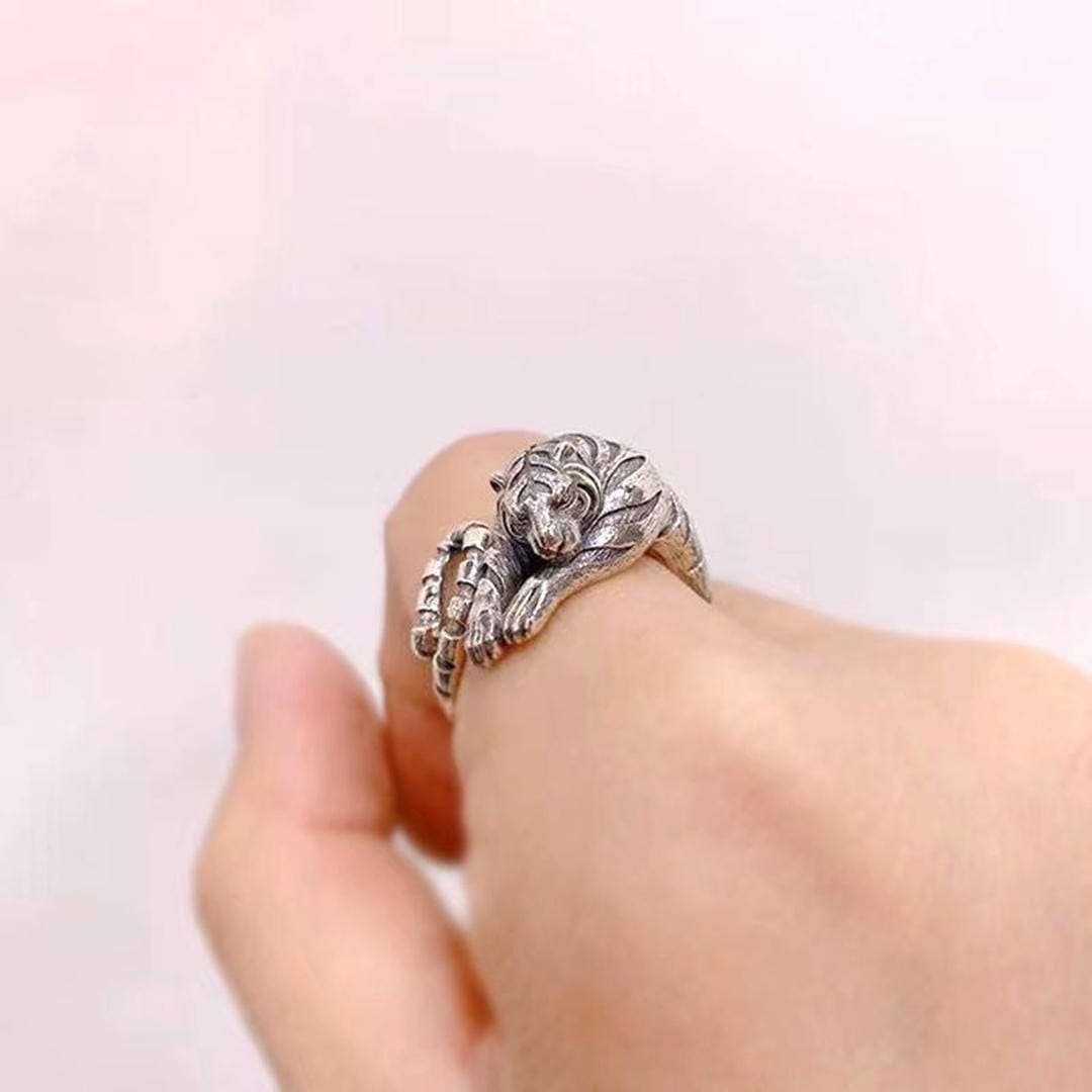 Bague Ajustable Étreinte de Tigre