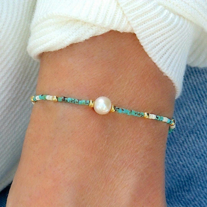 Bracelet en perles de graines côtières