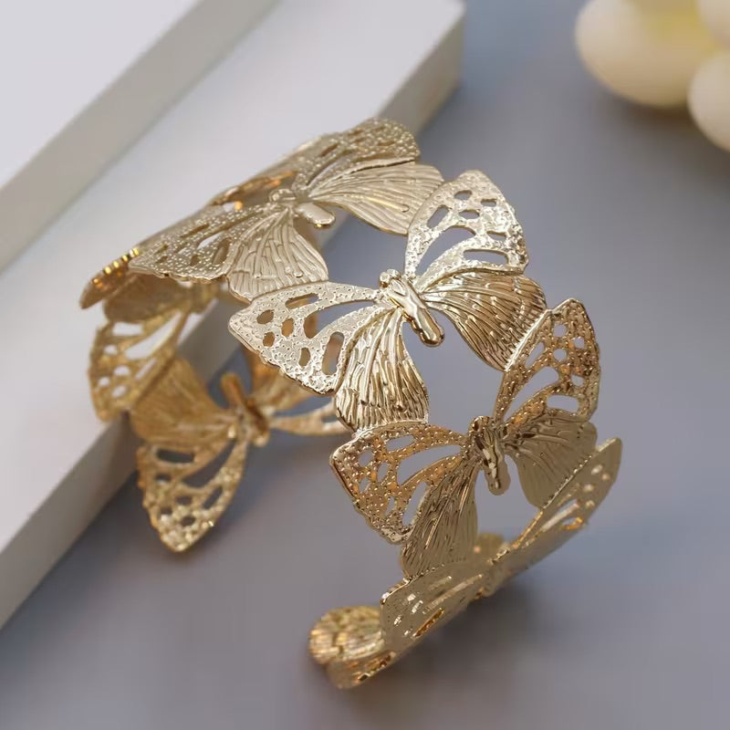 Bracelet Ouvert Élégant en Forme de Papillon