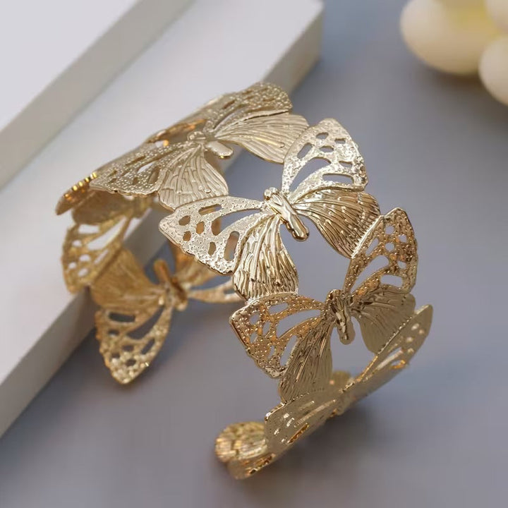 Bracelet Ouvert Élégant en Forme de Papillon