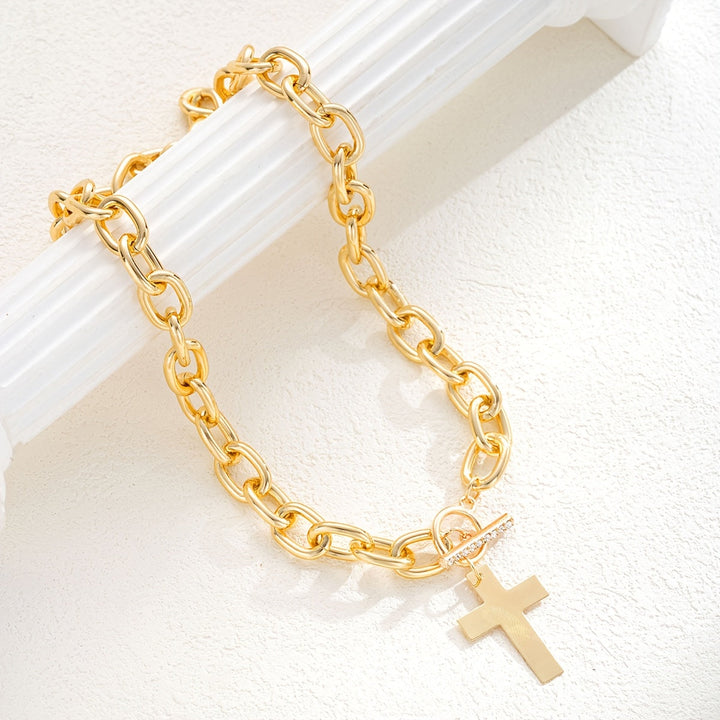 Collier Croix en Or Blanc avec Fermoir Tendance