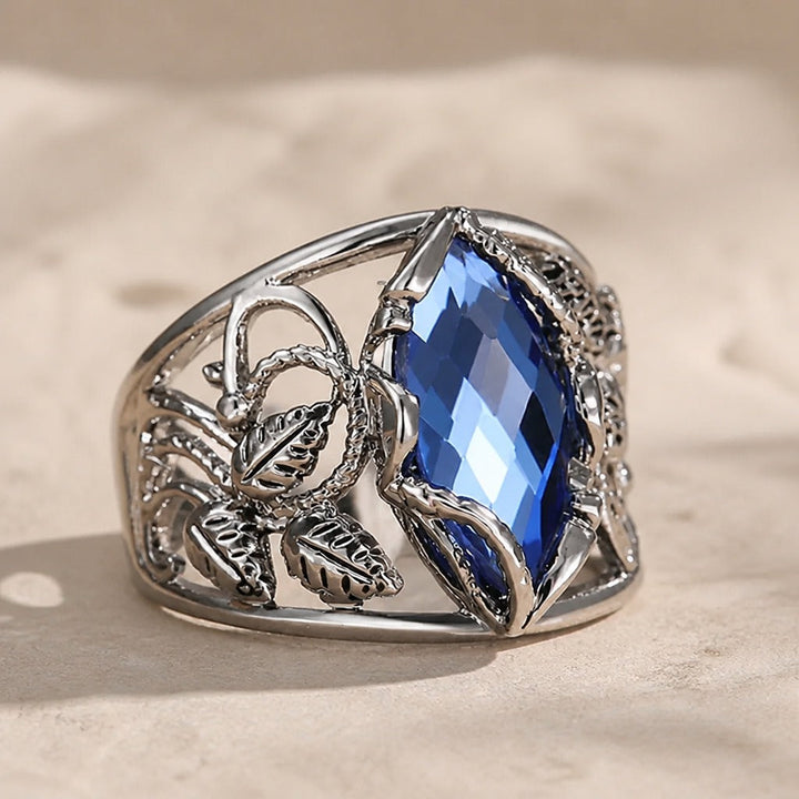 Bague en Saphir Royal en forme de Feuille