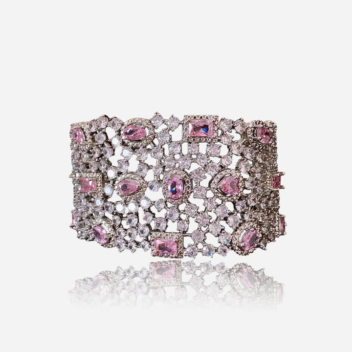 Bracelet manchette en treillis rose