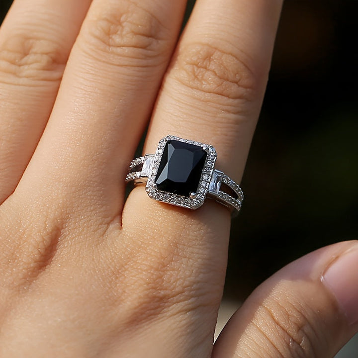 Bague Déclaration en Zirconium avec Onyx Carré