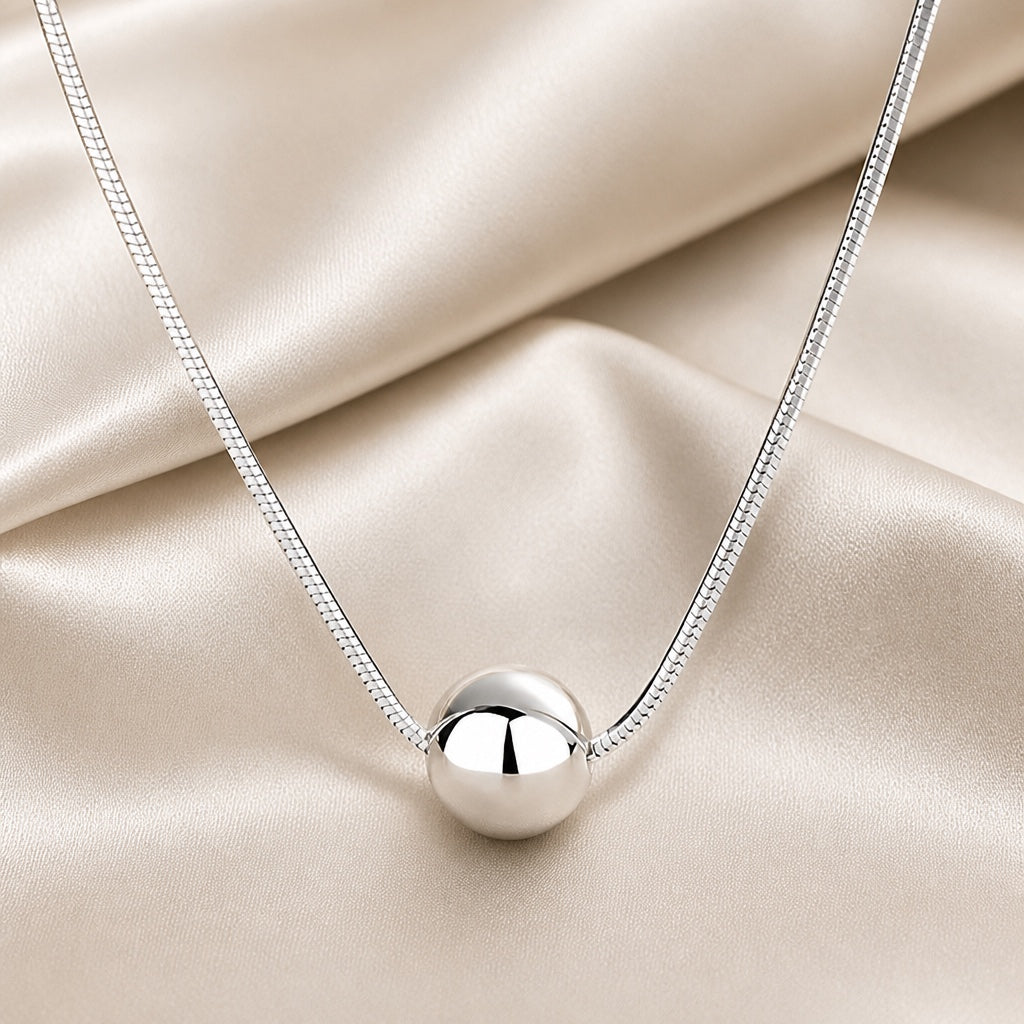 Collier en Or Blanc avec Perles