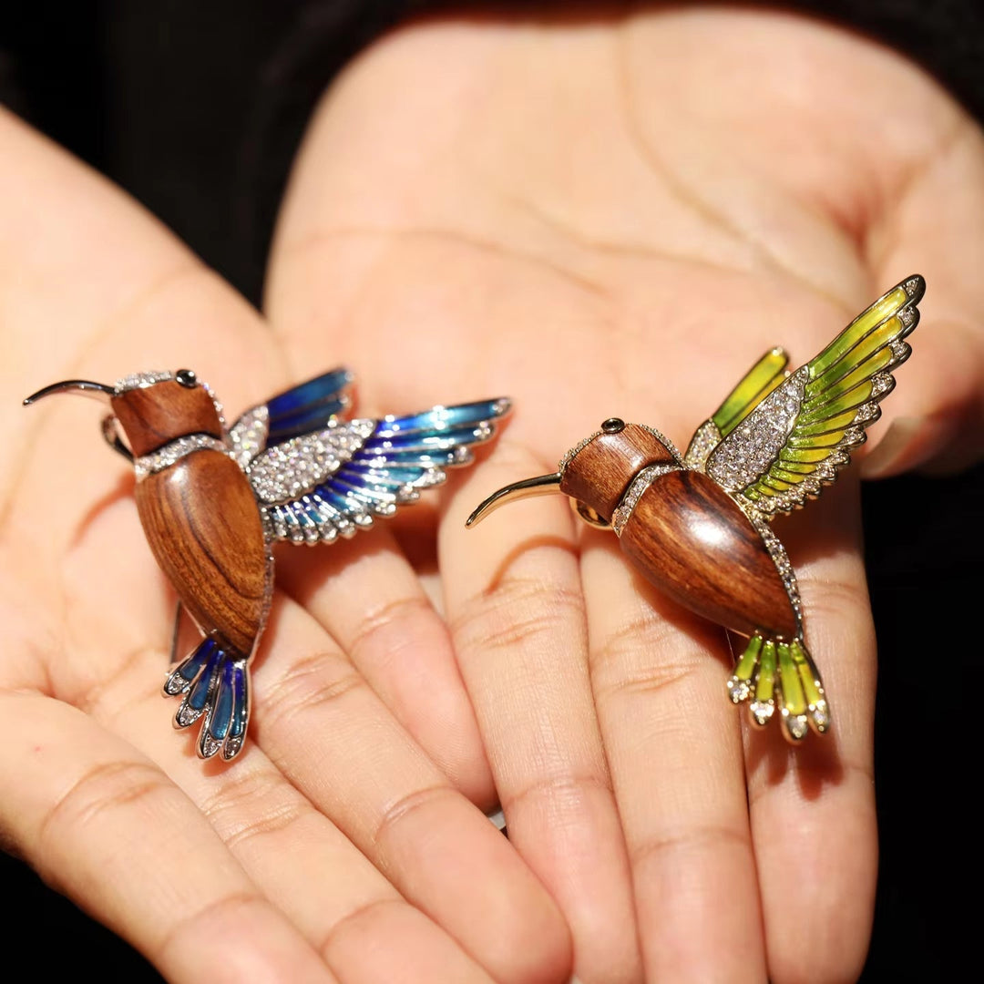 Broche en Cobalt Volant