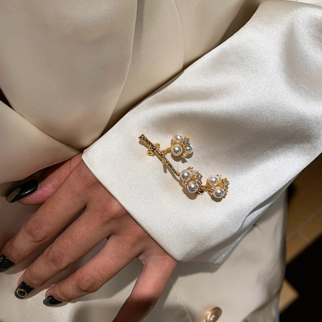 Broche Fleur en Perles Cristallines
