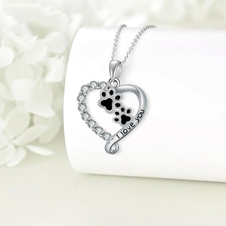 Collier Pendentif Cœur avec Patte