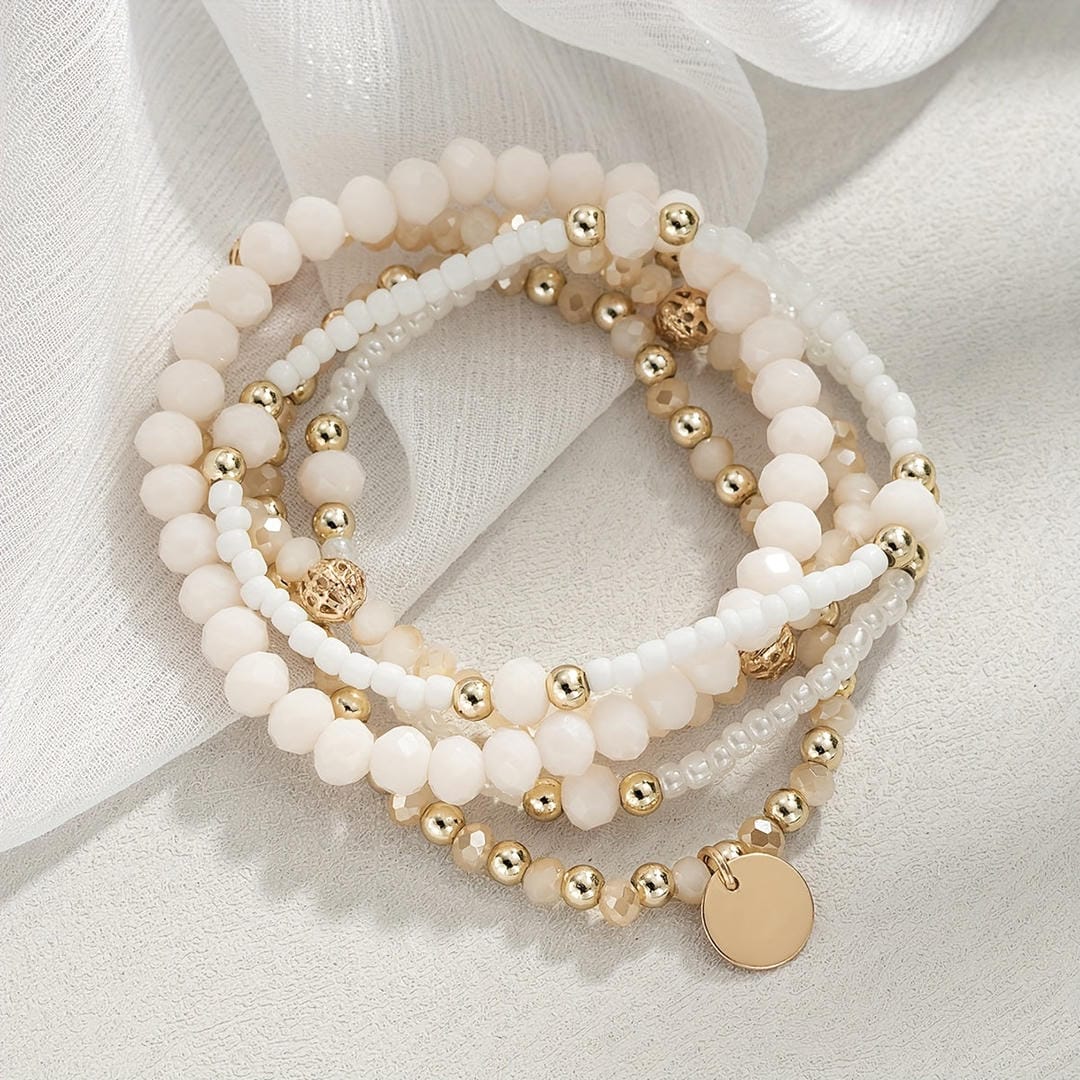 Bracelet charmant en perles crème côtier