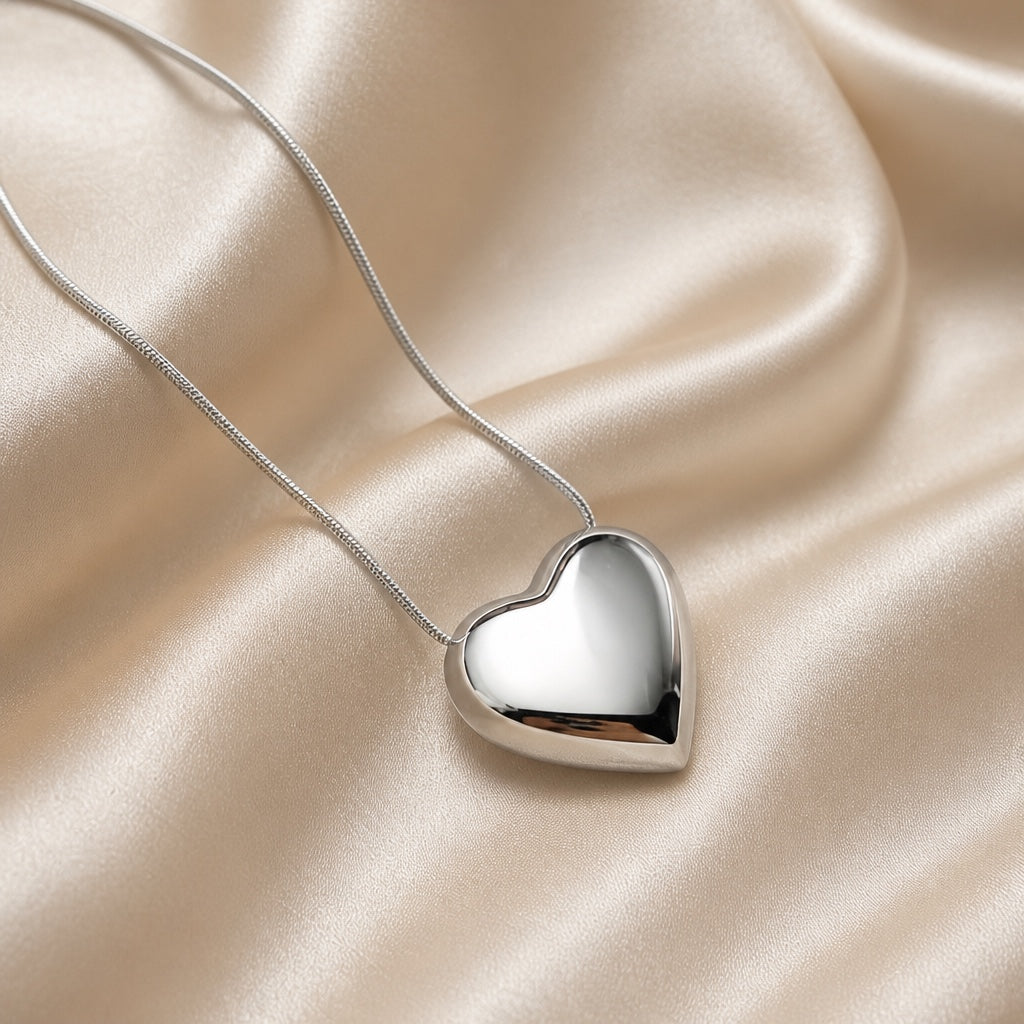 Collier Épais en Or Blanc en Forme de Cœur