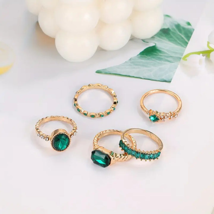 Exquisite Emerald Zarina Ring Set | Gold