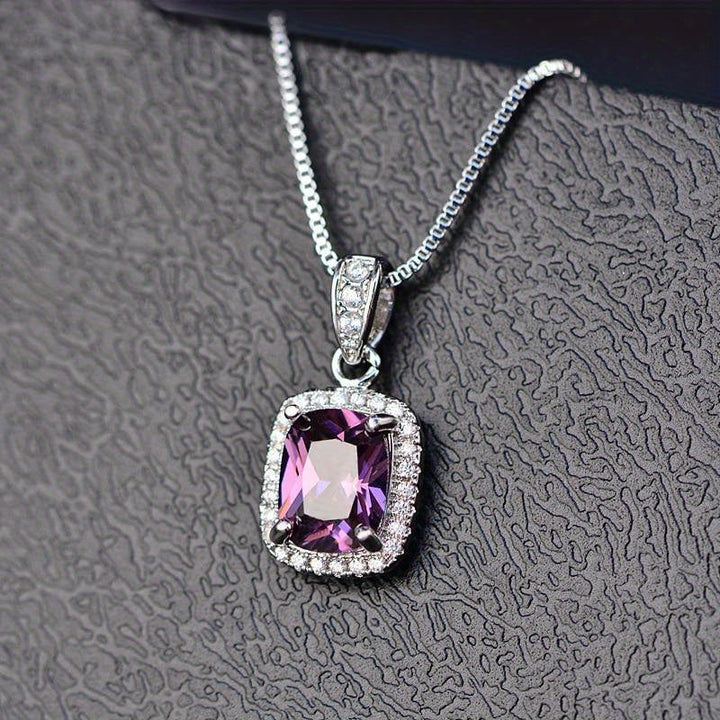 Collier Pendentif Halo en Taille Coussin