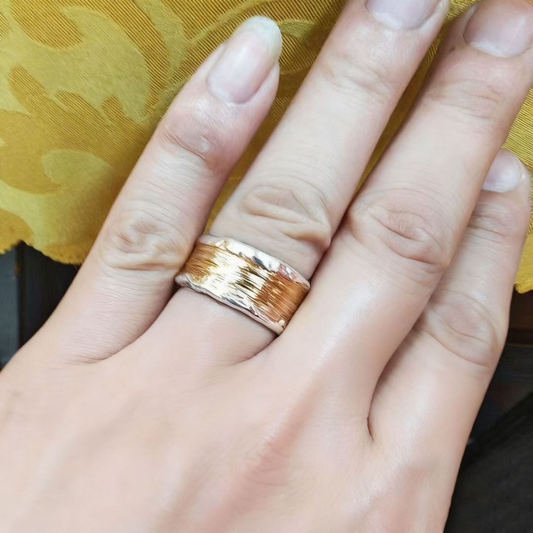 Bague Martelée en Argent et Or
