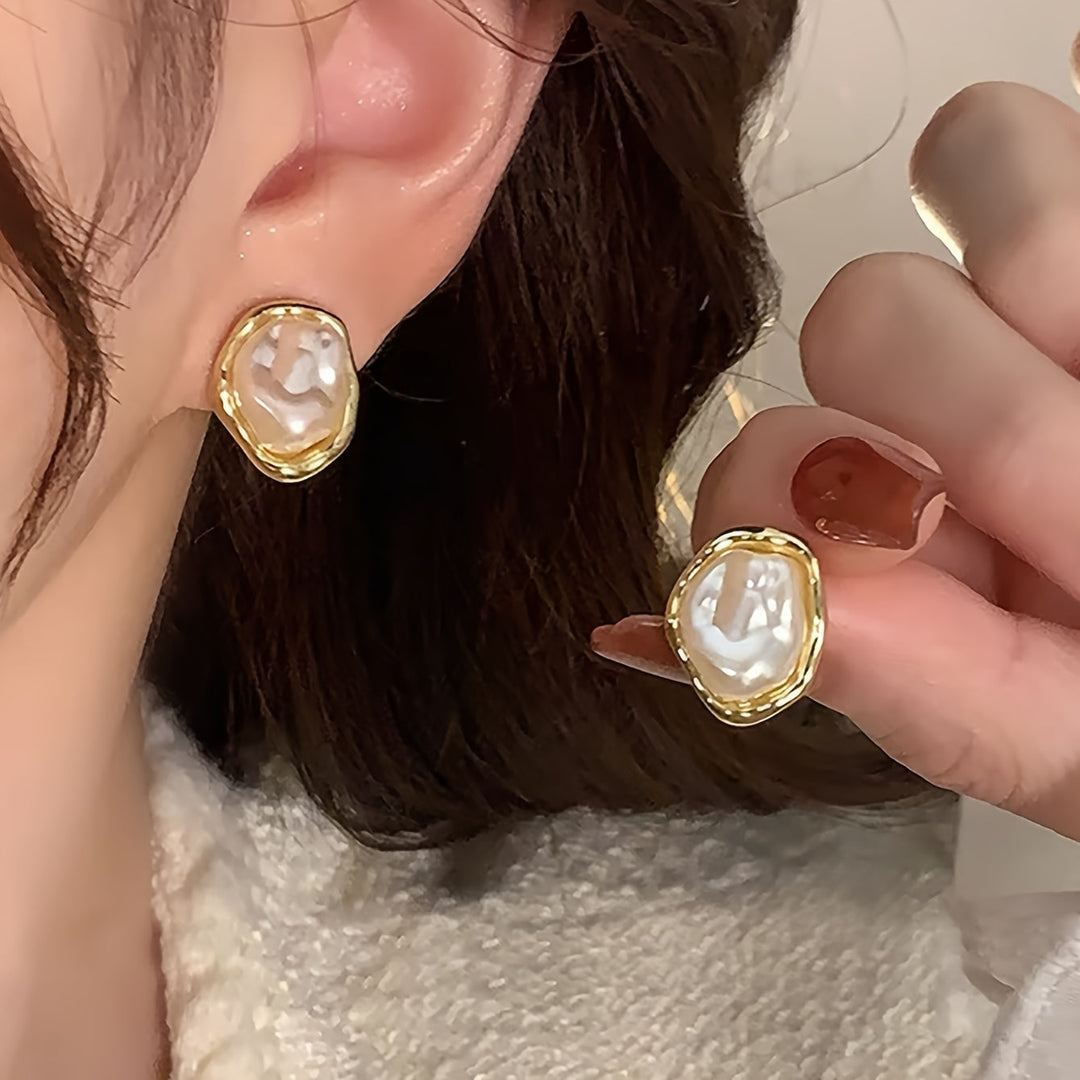 Irregular Design Stud Pearl Earrings