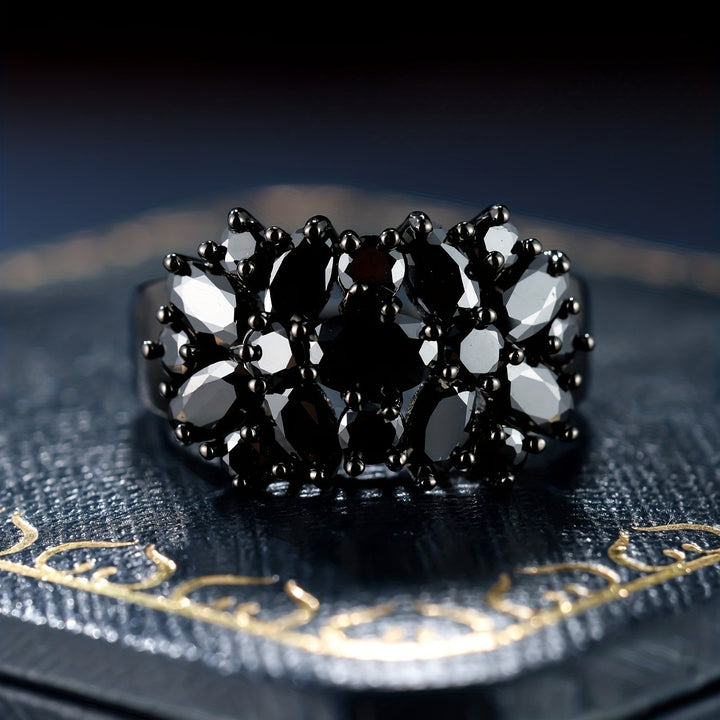Bague en zirconium noir scintillant