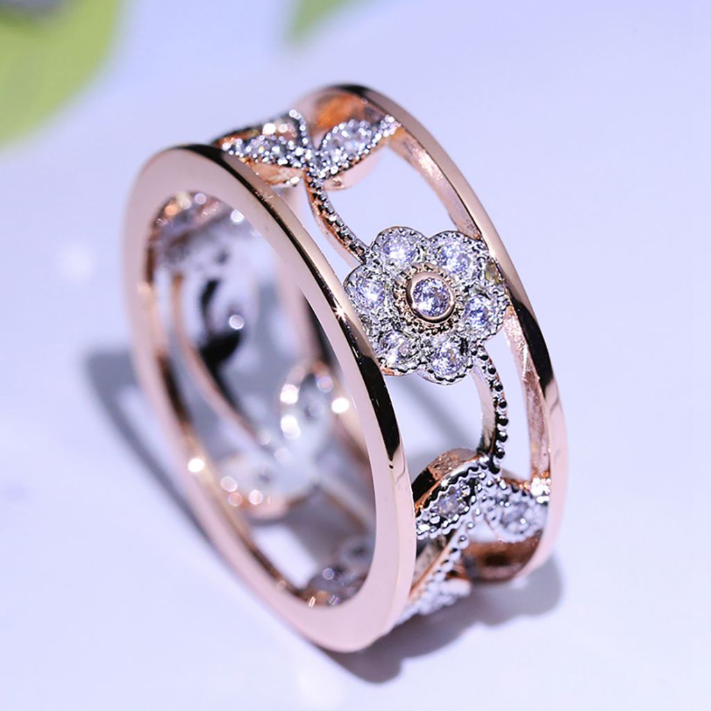 Bague Épanouie de Rose Lumineuse