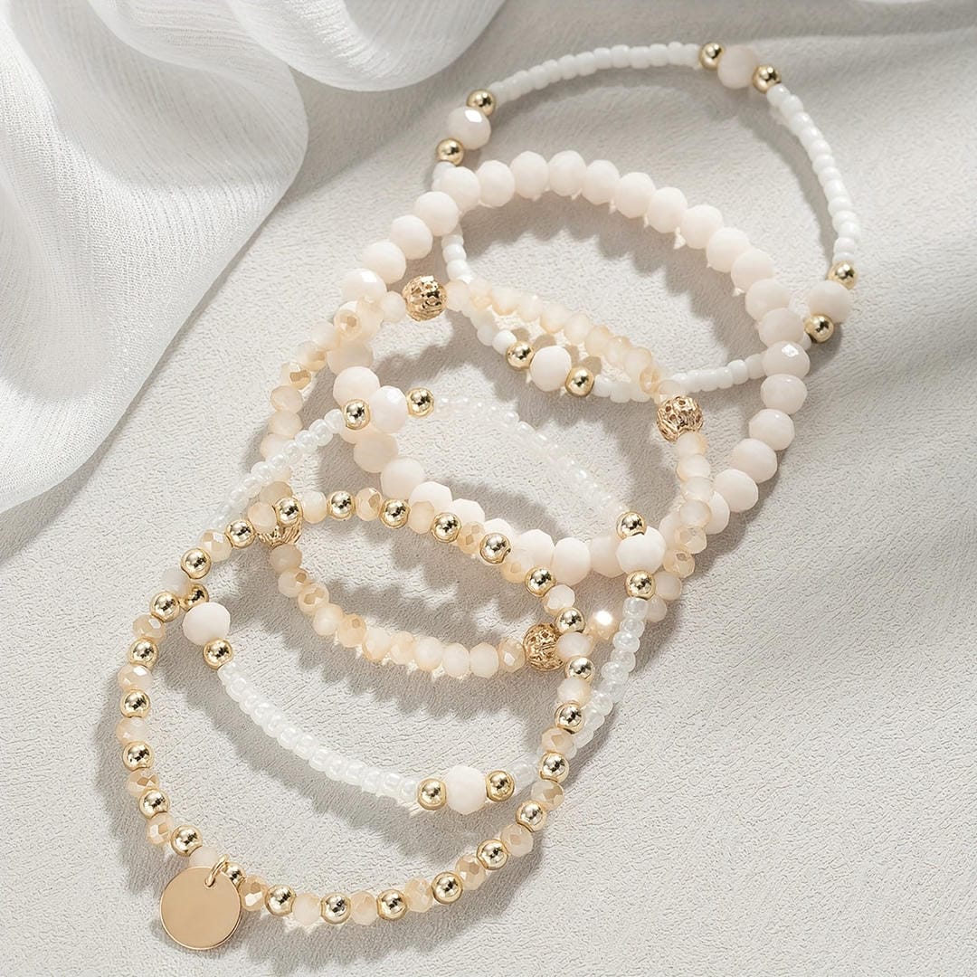 Bracelet charmant en perles crème côtier