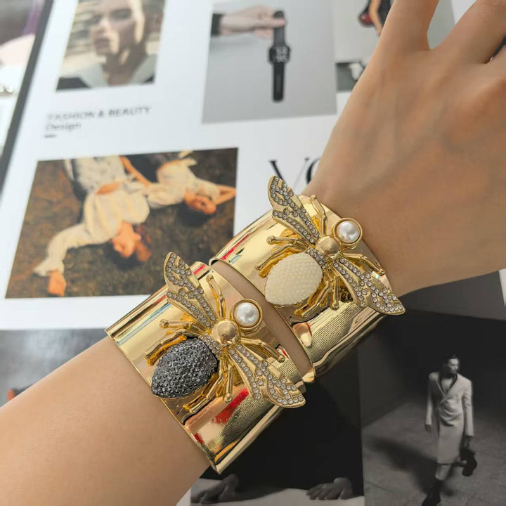 Bracelet en Or Abeille Impératrice
