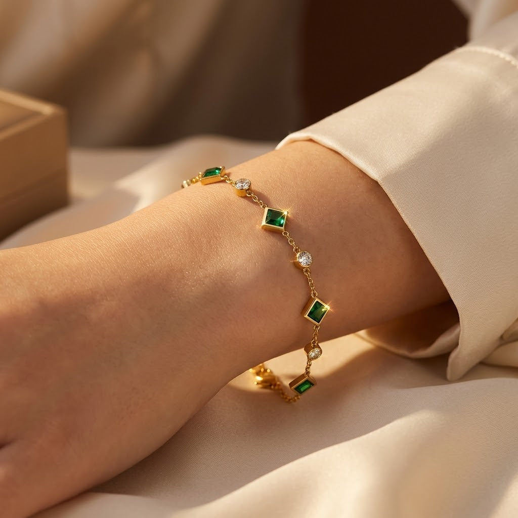 Emerald Station Bracelet in Gold
